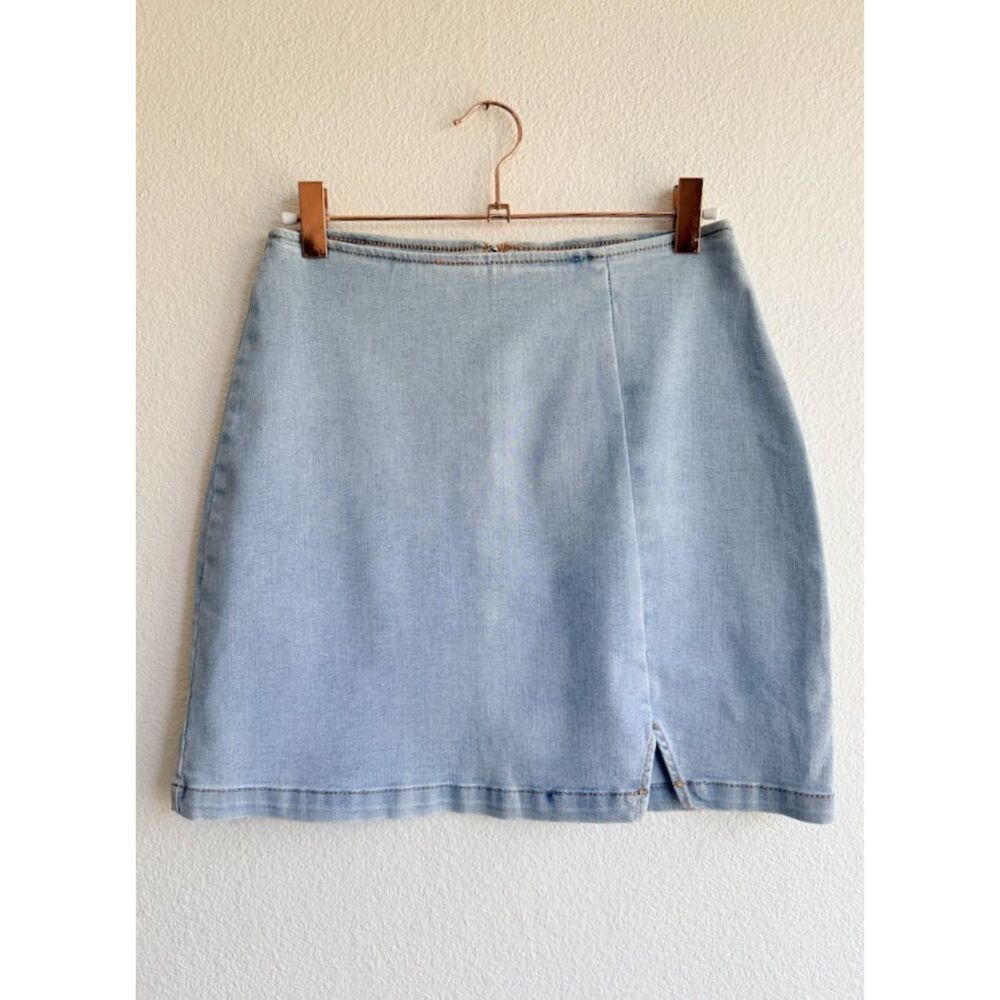Wild Fable Acid Wash Stretch Denim High Waist Mini Skirt in Mid Blue size 2